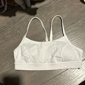 Lululemon White Sports Bra (8)